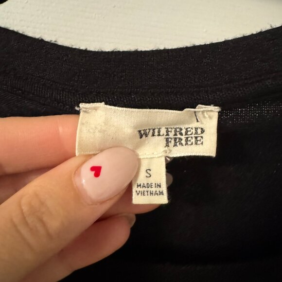 Wilfred Free Cut-Out Knit Long Sleeve Mini Dress – Chic & Edgy (Size S, Black) - Picture 2 of 3